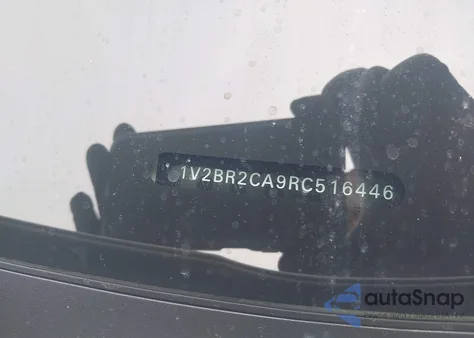 2024 Volkswagen Atlas 2.0T Sel z USA, uszkodzony, nr VIN 1V2BR2CA9RC516446